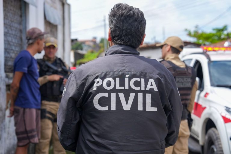 Quatro pessoas são presas durante Operação Paraíba Mais Segura em João Pessoa