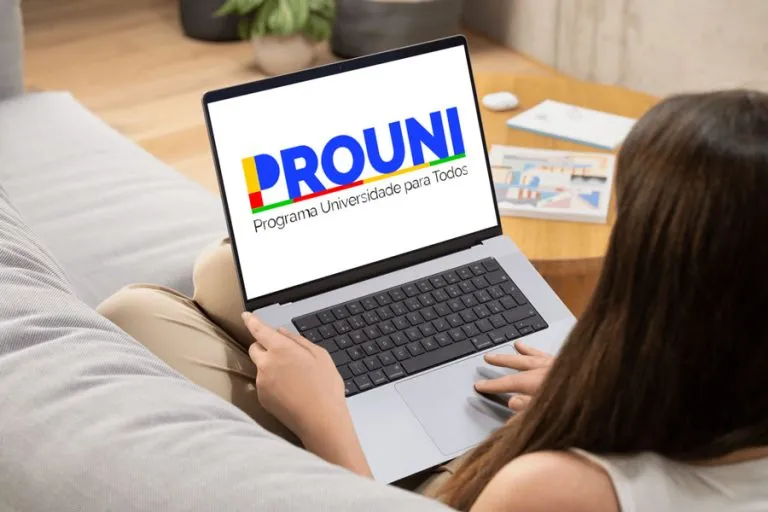 As inscrições para bolsas do Prouni estão abertas, tire suas dúvidas
