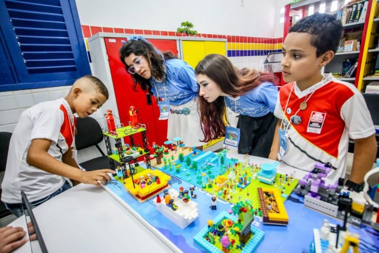 João Pessoa abre Mês do Estudante com 3º Torneio Pessoense de Robótica