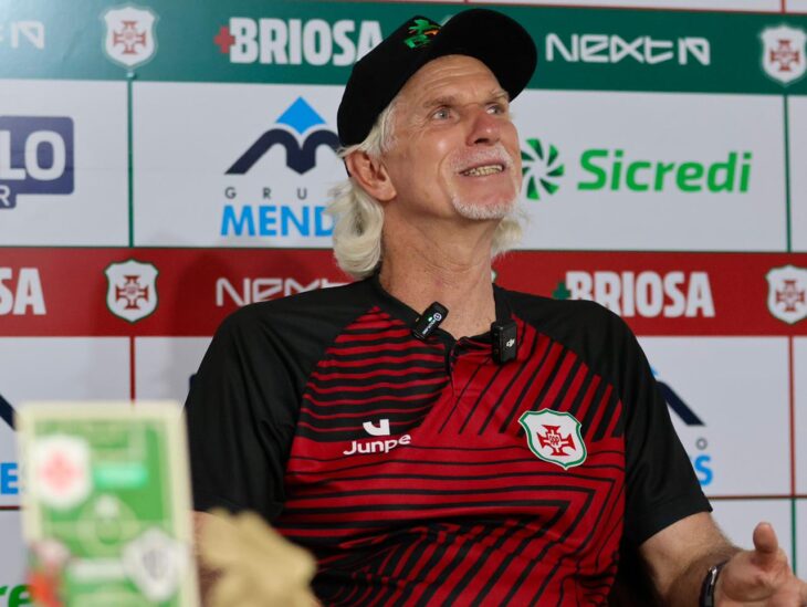 Portuguesa Santista renova com Sérgio Guedes até 2027