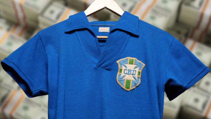 Camisa histórica de Pelé bate R$ 25 milhões em leilão internacional TH+ PORTAL - IMAGEM (20)