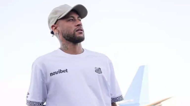 Neymar se reapresenta no Santos e terá programação individualizada
