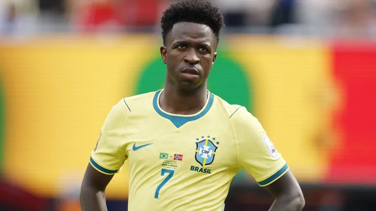 Vinicius Júnior diz que não bateu pênalti por definição de Ancelotti: ‘Não fugi da responsabilidade’