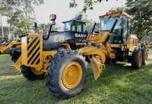 Governo de SP entrega máquinas para ampliar apoio a produtores rurais da região de Ribeirão Preto