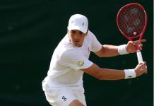 João Fonseca perde para russo e é eliminado na terceira rodada de Wimbledon