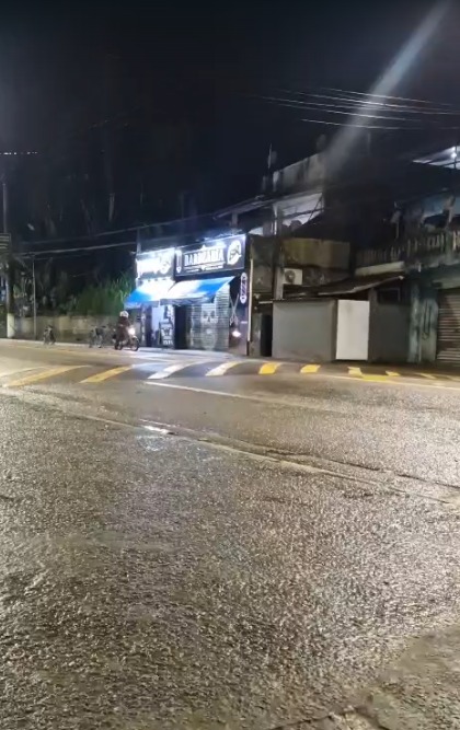 Dois jovens são mortos a tiros dentro de adega em Ubatuba