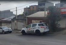 Homem é encontrado morto dentro de casa e Polícia Civil investiga homicídio em Jacareí
