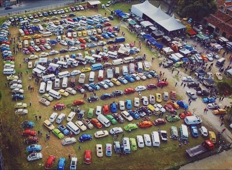 Encontro de carros antigos refrigerados a ar espera reunir milhares de visitantes em Caçapava