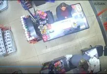 VÍDEOS de câmeras flagram furtos em mercado e funcionária é presa em flagrante em São José
