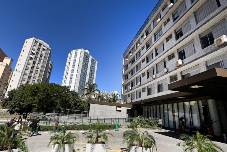 Hospital da PUC oficializa a incorporação da Maternidade de Campinas