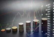 Bolsa fecha em alta após abrir quase três horas atrasada; dólar avança