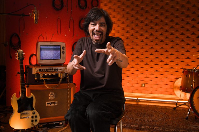 Caça Joia Clipes: Chinaina estreia programa no Futura e Globoplay