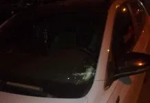 Idosa sofre fratura na perna após ser atropelada por carro