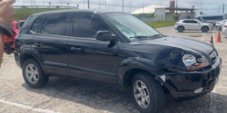 Motorista suspeito de atropelar produtor de eventos é interrogado e carro passa por perícia