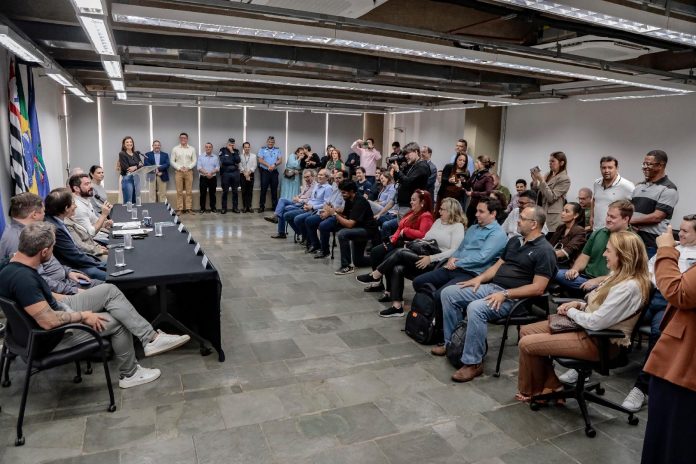coletiva_exporta_ribeirao_-_foto_guilherme_sircili_63