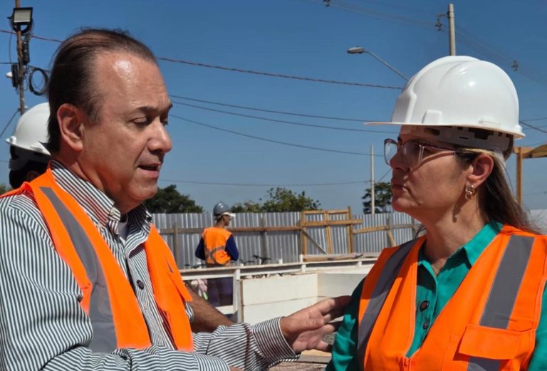 Secretário de Estado da Saúde visita obras do Hospital Regional de Birigui