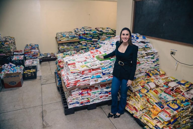 Vereadora cobra informações sobre a doação de alimentos arrecadados no show de 170 anos