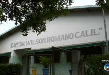 Professora é agredida por aluno de 6 anos ao intervir em briga dentro de sala de aula