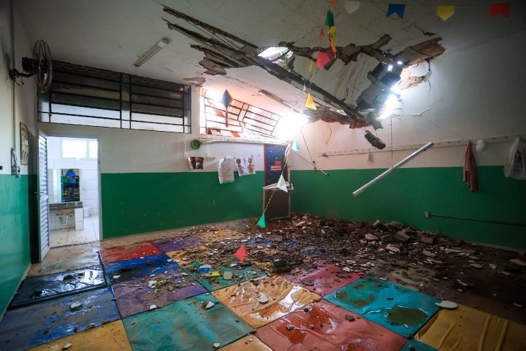 Prefeitura conclui retomada de quase toda a rede municipal de ensino após temporal