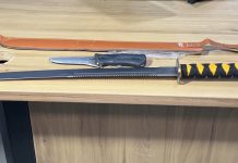 Homem é detido após ameaçar pedestres com espada de samurai na orla de João Pessoa