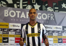 Tássio, ex-jogador do Botafogo, é uma das vítimas de desabamento de muro no Rio
