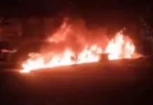 Incêndio destrói quatro veículos de oficina de funilaria em Guarujá