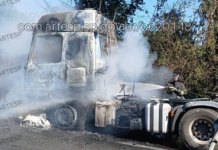 Caminhão pega fogo na Rodovia Anchieta e causa trânsito de 3 km em Cubatão