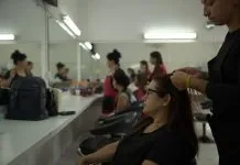 Taubaté abre inscrições para cursos gratuitos de garçom e cabeleireiro com 20 vagas