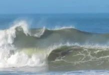 Alerta da Marinha prevê mar agitado e ondas de até 3,5 metros no litoral da Paraíba