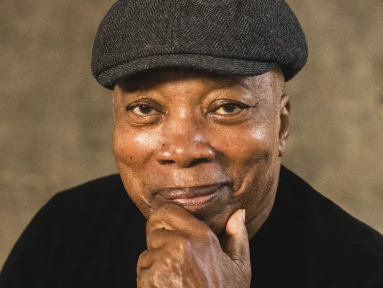 Milton Nascimento é internado para tratar pneumonia