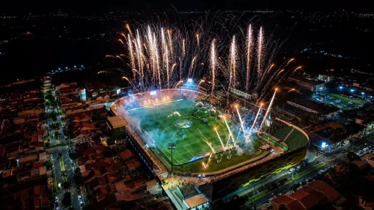 Na volta do Brasileirão, Mirassol bate o Grêmio por 2 a 1 e respira na luta contra o Z-4