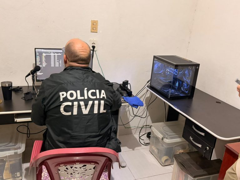 Polícia Civil cumpre mandado em Bayeux e prende suspeito durante operação contra abuso sexual infantojuvenil