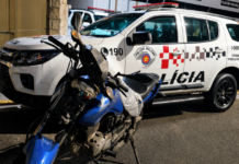 Homem é preso por roubo e corrupção ativa na Zona Noroeste, em Santos