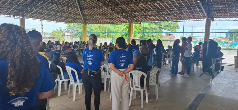 Seminário reúne mais de 150 adolescentes para discutir combate ao trabalho infantil na Paraíba