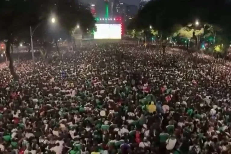 Três morrem no México durante comemorações após vitória na Copa
