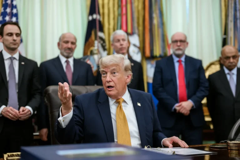 Entenda em 3 pontos a nova leva de tarifas de Trump contra o Brasil