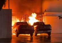 Carros de vidraçaria são destruídos por incêndio em Santos; bombeiros suspeitam de crime