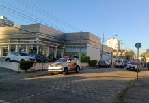 Homem morre após sacar faca e avançar contra policial durante abordagem em São José