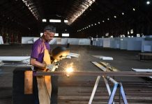 Estrutura do Revelando SP começa a ser montada no Centro de Eventos IBC, em Prudente