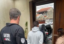 Homem de 43 anos é preso em Pindamonhangaba suspeito de aliciar menina de 11 anos pela internet