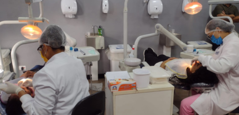 Cubatão recebe atendimentos gratuitos da ‘Carreta da Odontologia’