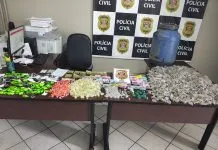 Duas pessoas são presas e mais de 2 mil porções de drogas são apreendidas em Itanhaém