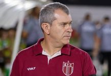 Após a vitória, Cláudio Tencati vê time mais maduro e agradece apoio da torcida