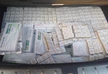PRF encontra 2,8 mil medicamentos e anabolizantes em carro na Dutra, em Roseira