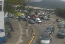 Ventos fortes paralisam travessia de balsa entre São Sebastião e Ilhabela