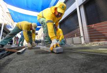 Campinas avança na instalação do novo piso da rua 13 de Maio, no Centro
