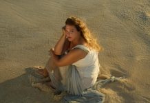 Alice Caymmi traz show do álbum “CAYMMI” ao Sesc Pompeia em duas noites