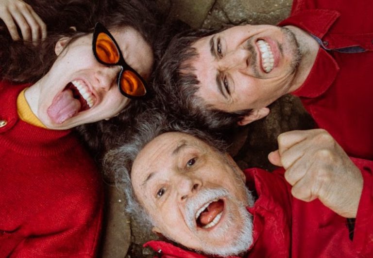 Às vésperas de completar 90 anos, Tom Zé reúne gerações em novo single inédito