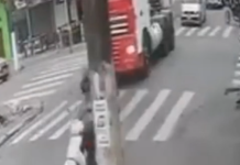 Adolescente morre após ser atropelado por um caminhão em Guarujá; VÍDEO