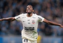 Corinthians negocia o volante André